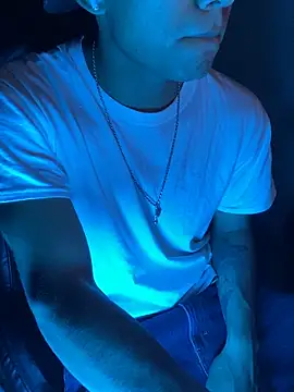 SkinnyHot444 online show from 03-11-26, 10:20