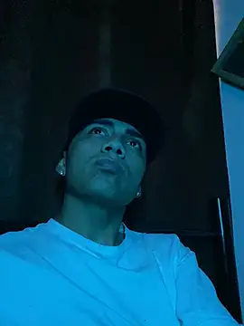 SkinnyHot444 online show from 01-19-25, 01:55