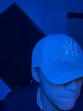 SkinnyHot444 online show from 02-26-25, 10:38