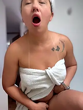 VIOLETA-25  online show from 03-26-26, 03:10