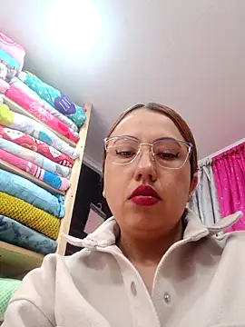 Snapshot of VIOLETA-25_ chatting on 03-18-25, 05:01 VIOLETA-25 online show from 03-18-25, 05:01