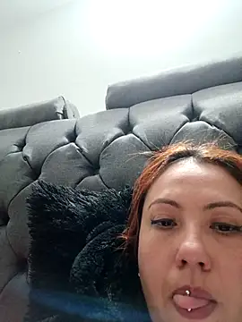 Snapshot of VIOLETA-25_ chatting on 03-13-25, 11:27 VIOLETA-25 online show from 03-13-25, 11:27