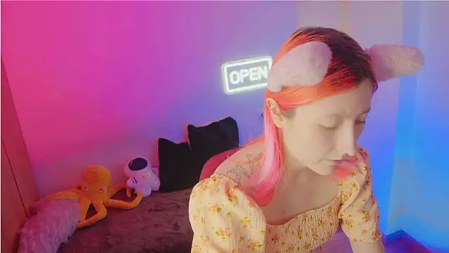 Bloom-fairy online show from 02-26-26, 02:17