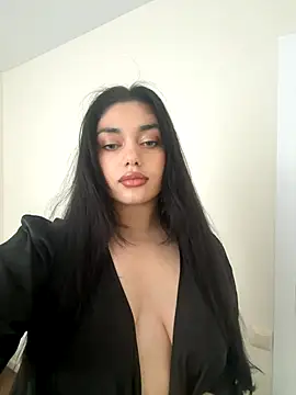 Snapshot of Sweet_Khalifa_ chatting on 09-27-25, 02:01 Sweet Khalifa online show from 09-27-25, 02:01