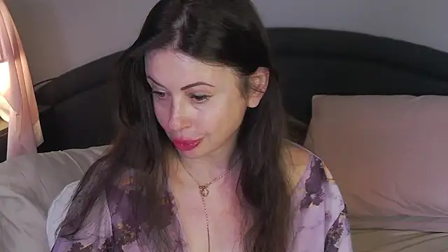 Mia Lovi online show from 06-11-26, 04:42