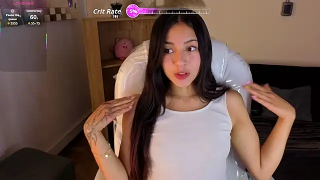 Snapshot of Meelanny_ds chatting on 10-21-25, 05:51 Meelanny ds online show from 10-21-25, 05:51