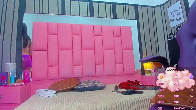 Ashleimoss online show from 03-01-25, 02:44