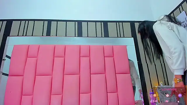 Ashleimoss online show from 03-12-25, 11:43