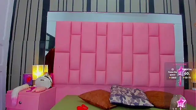 Ashleimoss online show from 01-26-25, 12:54