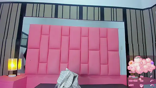 Ashleimoss online show from 02-10-25, 11:46