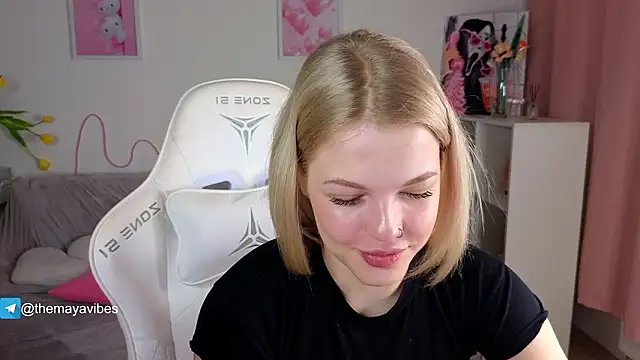 Maya Rave online show from 03-11-26, 03:44