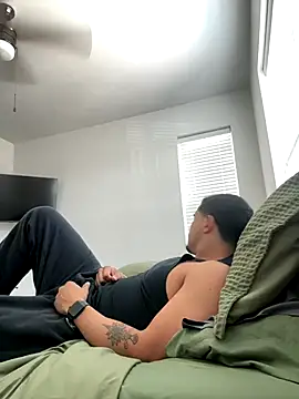 LATINMOBB online show from 09-25-25, 06:25