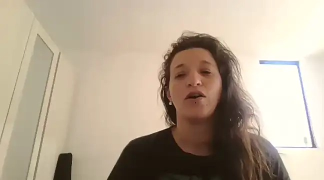 Snapshot of hanamy_joha chatting on 01-22-25, 09:43 hanamy joha online show from 01-22-25, 09:43