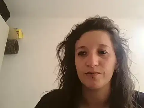 Snapshot of hanamy_joha chatting on 01-07-25, 08:31 hanamy joha online show from 01-07-25, 08:31