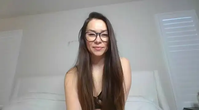 Snapshot of mixedasiangirl chatting on 03-19-25, 05:28 mixedasiangirl online show from 03-19-25, 05:28