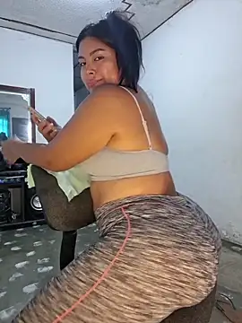 steisy325 online show from 04-16-26, 01:45