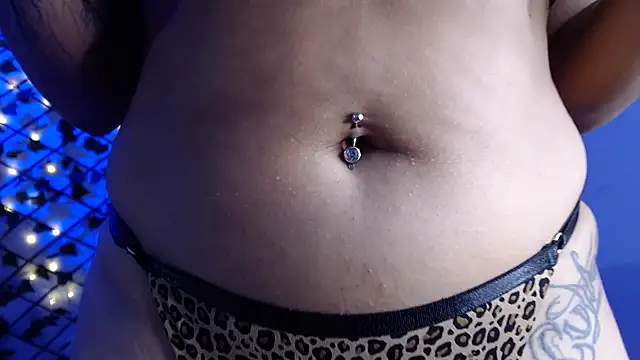 Snapshot of ethanandbrianna chatting on 10-15-25, 12:42 ethanandbrianna online show from 10-15-25, 12:42