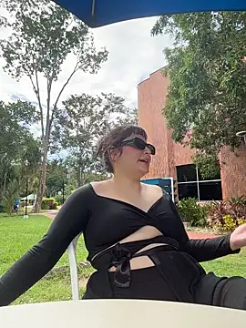 PoliBenett  online show from 11-13-25, 07:18