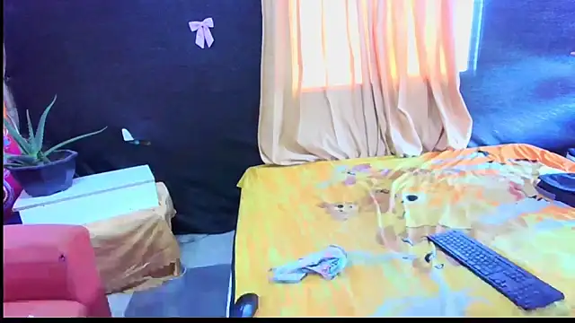 emily 69 porno online show from 10-02-25, 07:39