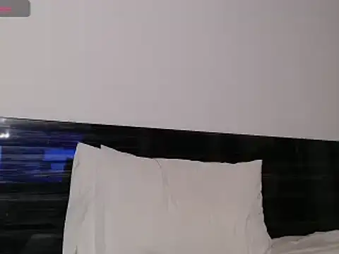 Snapshot of FaustoCock chatting on 02-26-25, 01:36 FaustoCock online show from 02-26-25, 01:36