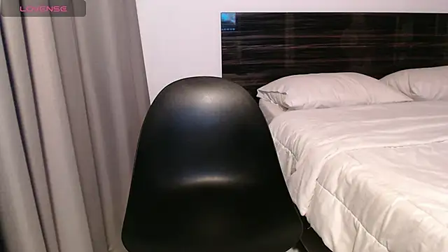 Snapshot of FaustoCock chatting on 03-05-25, 02:14 FaustoCock online show from 03-05-25, 02:14