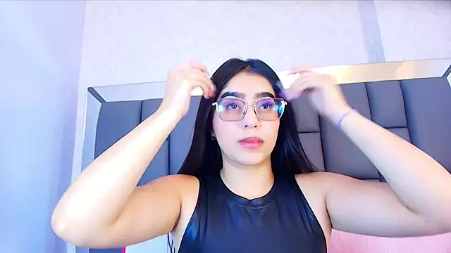 Amy wats0n online show from 05-06-26, 07:29