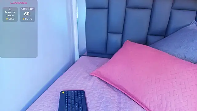 Amy wats0n online show from 04-08-26, 07:04