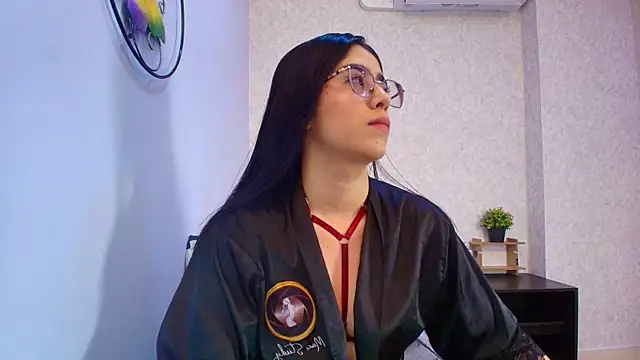 Amy wats0n online show from 11-06-25, 07:07