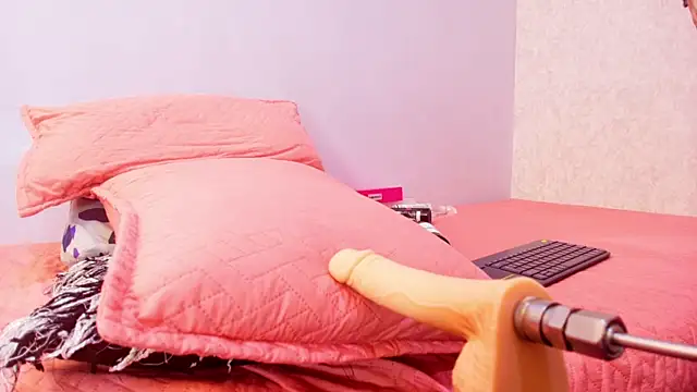 Amy wats0n online show from 10-07-25, 08:21