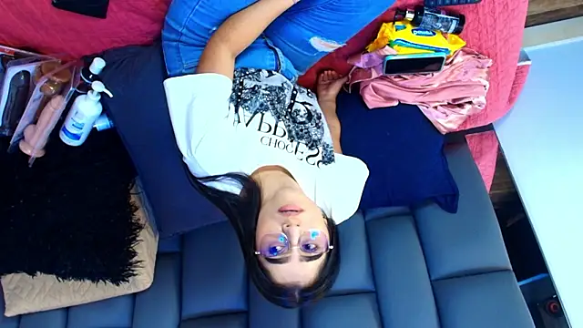 Amy wats0n online show from 03-13-26, 07:08