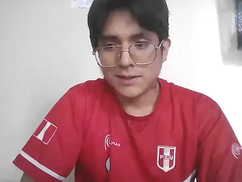 Snapshot of HardDick2 chatting on 06-20-26, 05:51 HardDick2 online show from 06-20-26, 05:51