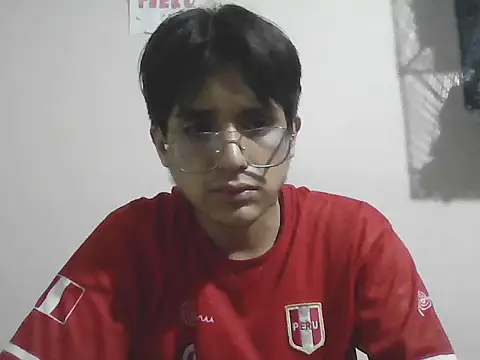 Snapshot of HardDick2 chatting on 06-18-26, 08:02 HardDick2 online show from 06-18-26, 08:02