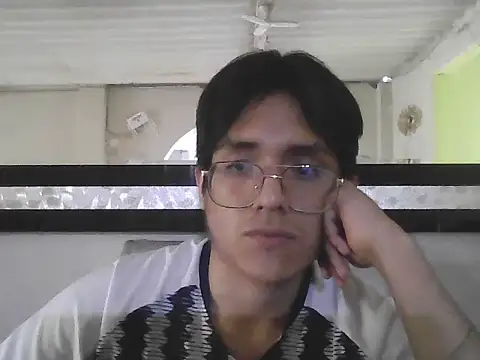 Snapshot of HardDick2 chatting on 06-21-26, 09:53 HardDick2 online show from 06-21-26, 09:53