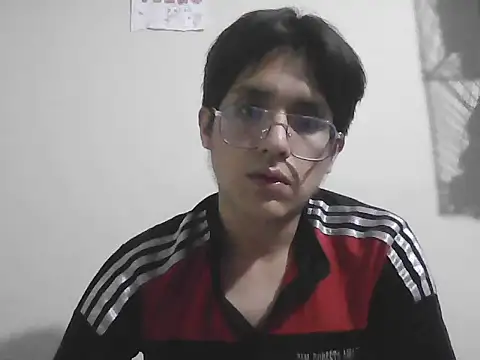 Snapshot of HardDick2 chatting on 07-01-26, 05:19 HardDick2 online show from 07-01-26, 05:19