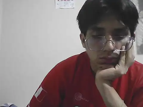 Snapshot of HardDick2 chatting on 06-17-26, 06:24 HardDick2 online show from 06-17-26, 06:24