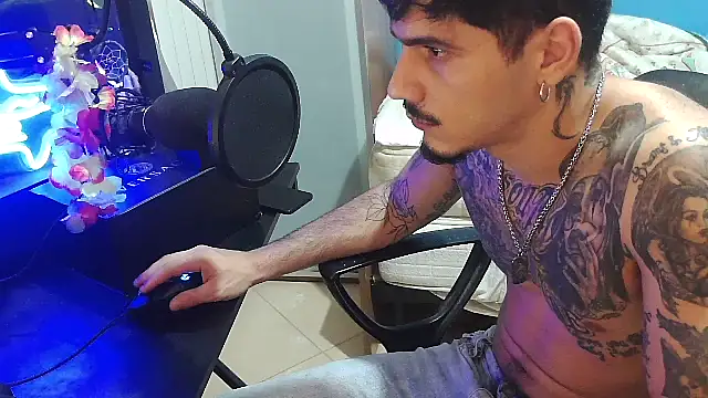 Badboyi1997 online show from 10-17-25, 01:53