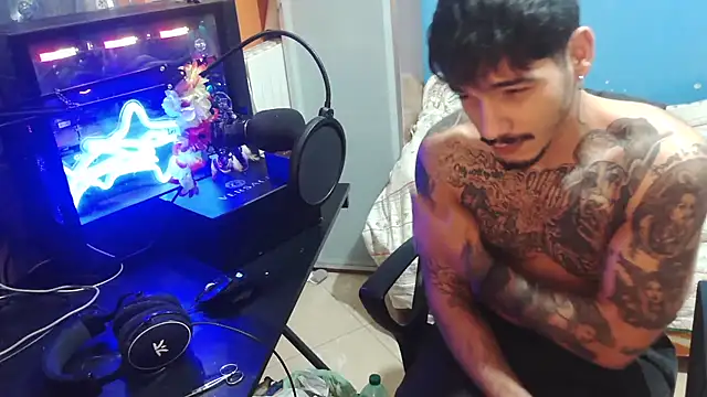 Badboyi1997 online show from 10-12-25, 12:01