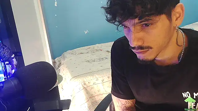 Badboyi1997 online show from 02-19-26, 12:24