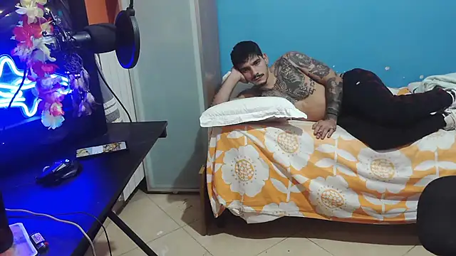 Badboyi1997 online show from 10-05-25, 12:56