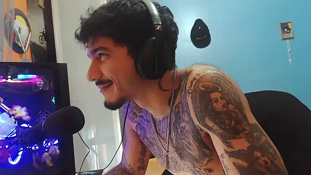 Badboyi1997 online show from 12-02-25, 10:39