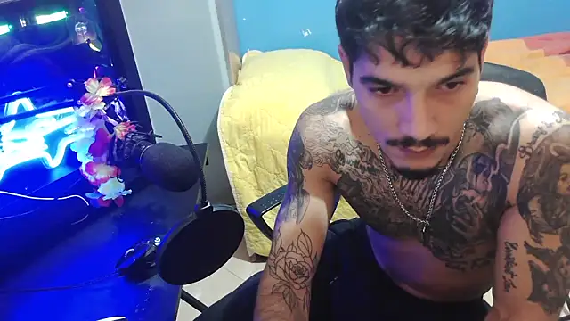 Badboyi1997 online show from 10-25-25, 01:05