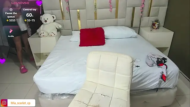 Mia scarlet69 online show from 01-14-26, 12:20