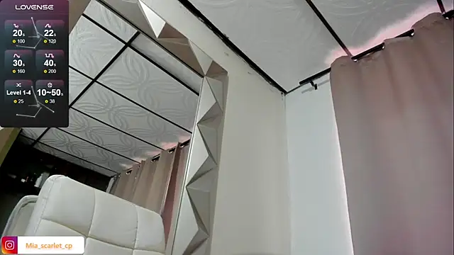 Mia scarlet69 online show from 06-26-26, 05:08