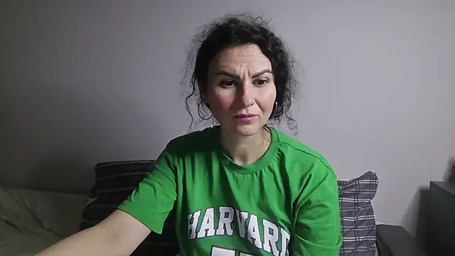 Snapshot of MiraLove362 chatting on 03-14-25, 06:29 MiraLove362 online show from 03-14-25, 06:29