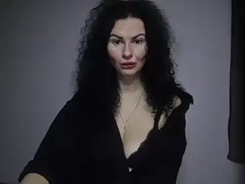 Snapshot of MiraLove362 chatting on 12-07-24, 09:39 MiraLove362 online show from 12-07-24, 09:39