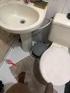 Snapshot of menorbnx chatting on 11-05-25, 10:13 menorbnx online show from 11-05-25, 10:13