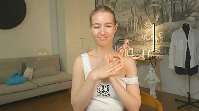 solar bella online show from 01-08-25, 09:42