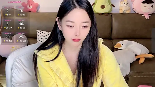 Yilin1999 online show from 02-05-25, 12:06