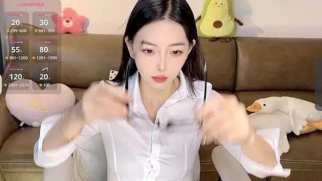 Yilin1999 online show from 02-11-25, 02:35