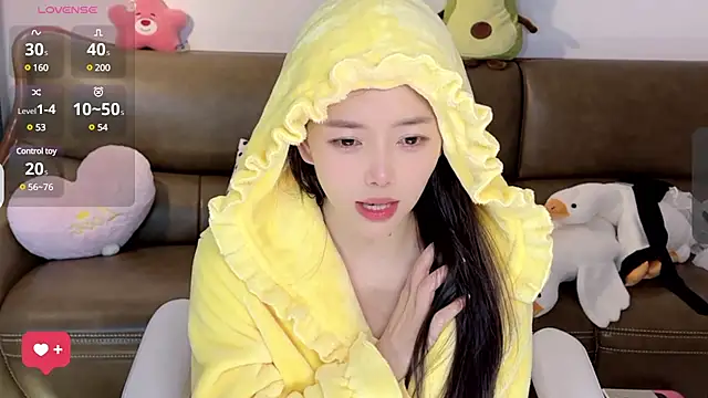 Yilin1999 online show from 03-09-25, 07:23